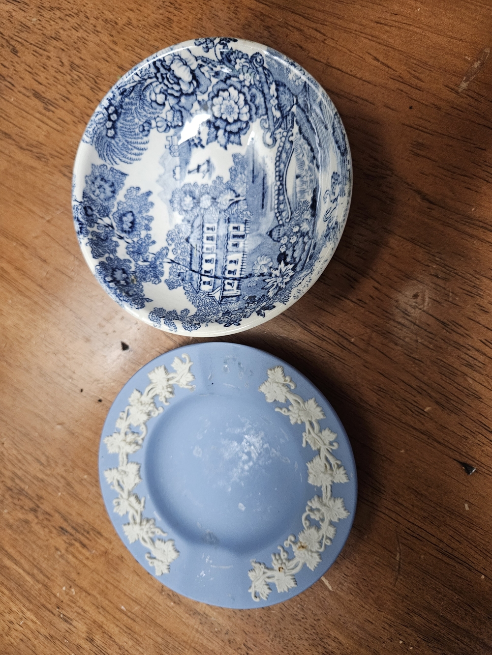 Wedgwood Ashtray And Tonquin Trinket Dish Blue and White Decorative Dish Pair